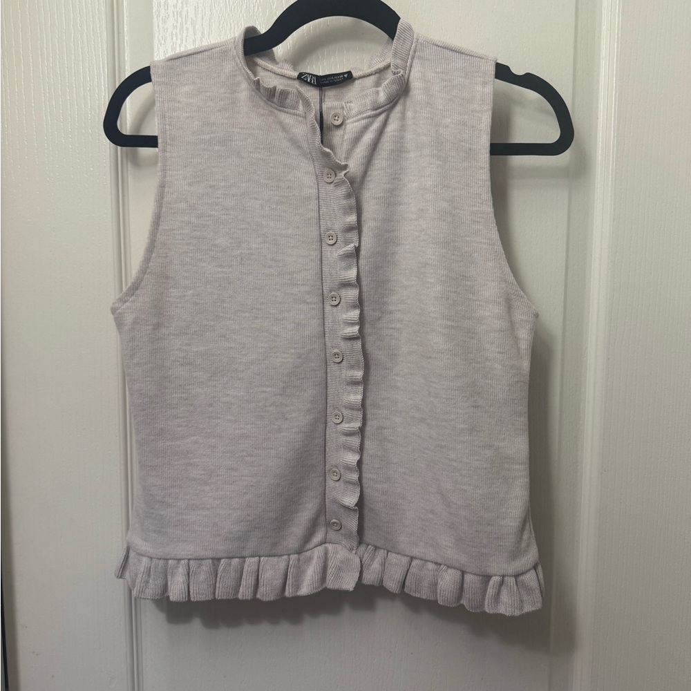 NWT Zara Button-Front Ruffle Trim Top - Picture 4 of 7